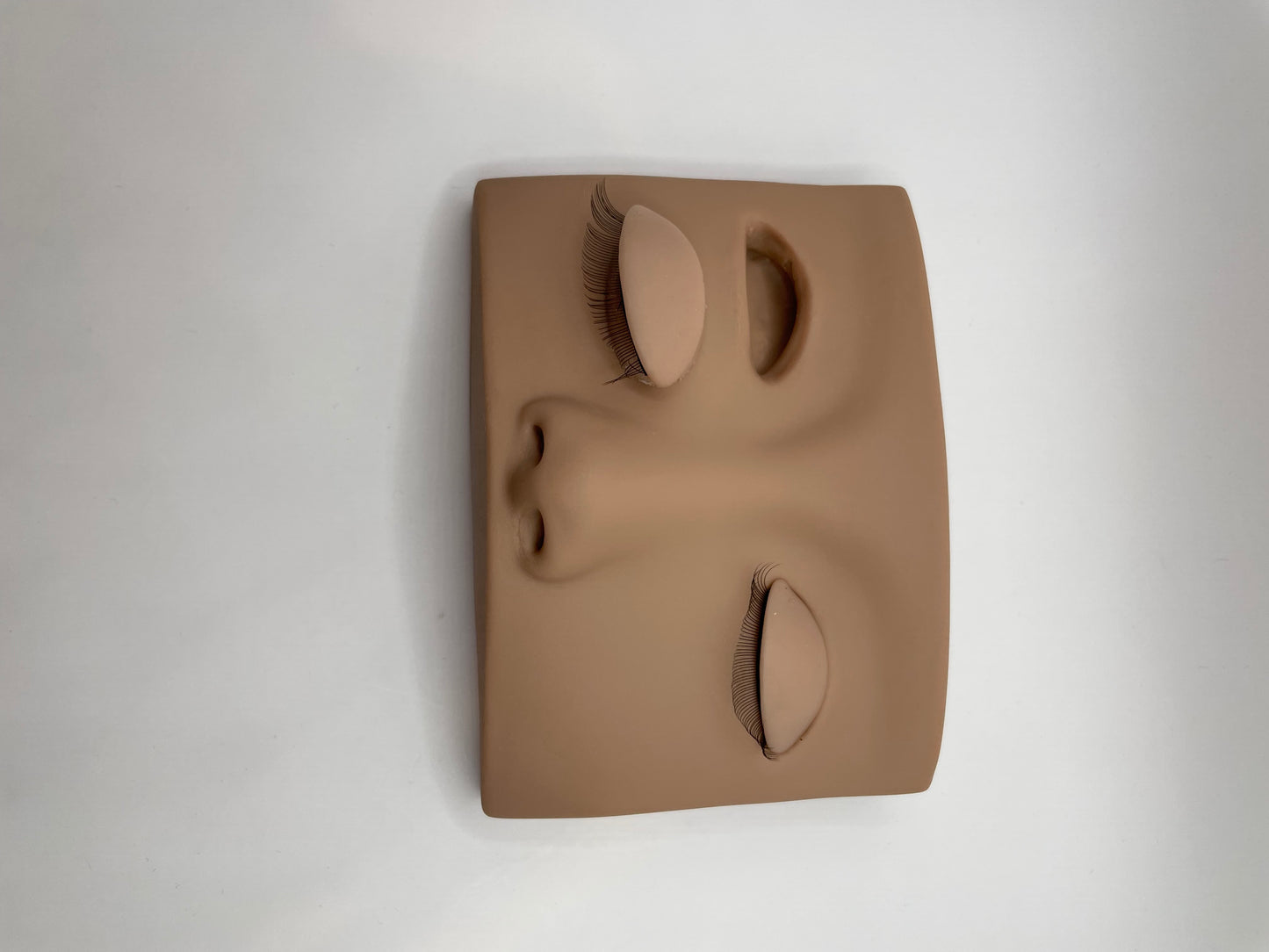 2 eye mannequin